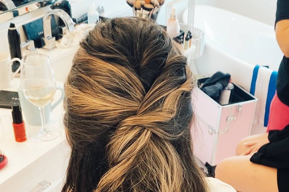 Half Updo