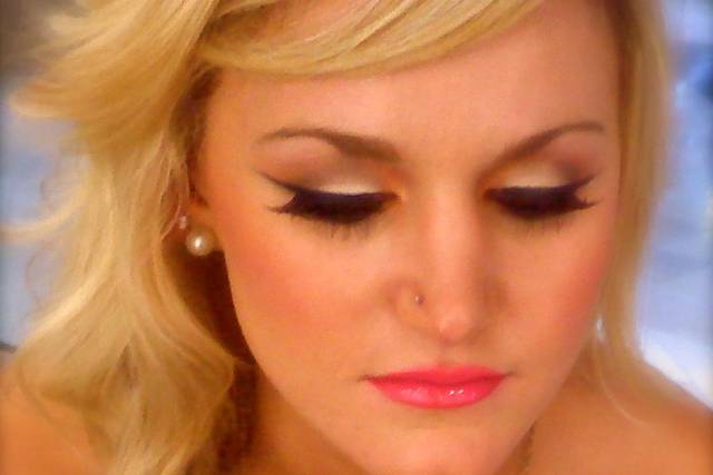 Makeup Artist Sarah Nicole