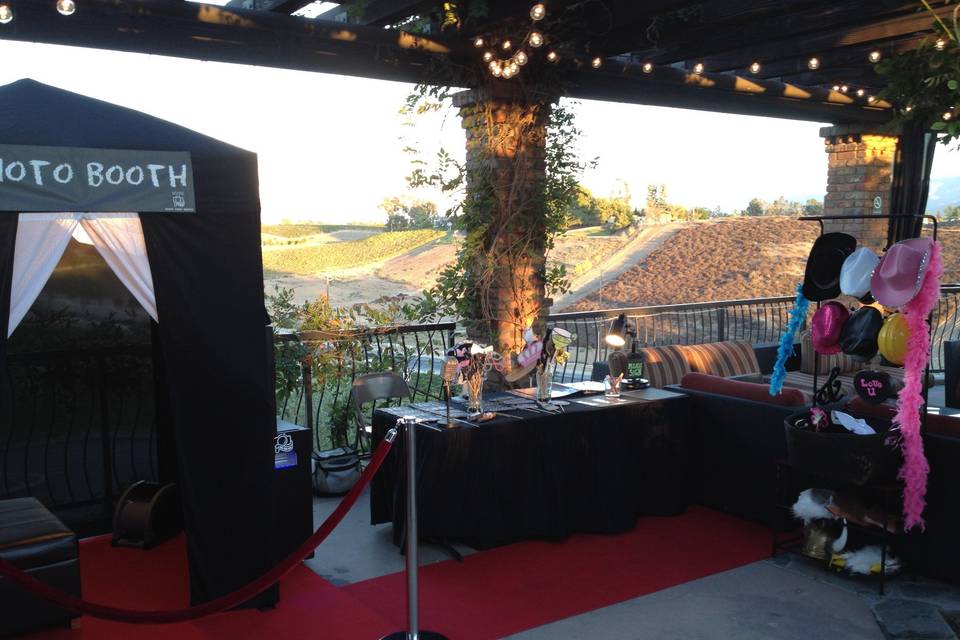 10 person enclosed booth in the wine country.