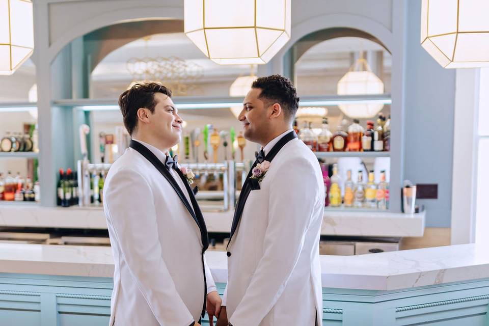 Grooms
