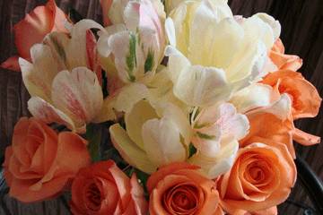 Peach roses, and tulips awaken the spring in my heart.