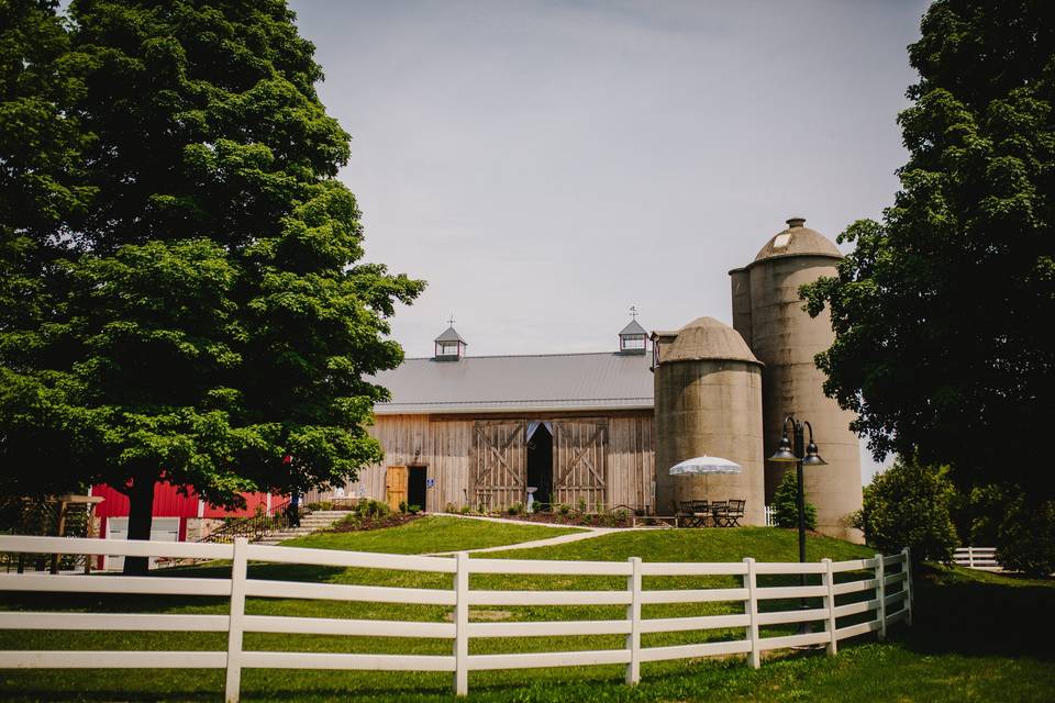 Picturesque kingsheart farm