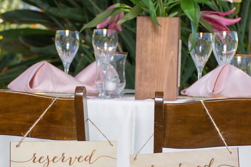 Reserved Parent Chair Sign Set