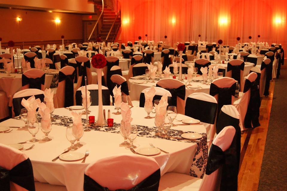 Savannah's Chair Cover Rentals & Events