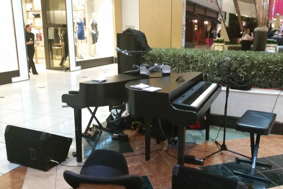 JD's Dueling Pianos 2 Go