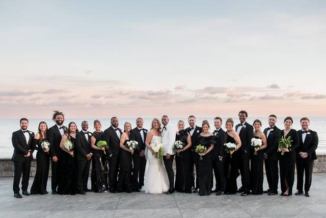 Winter Wedding Bridal Party