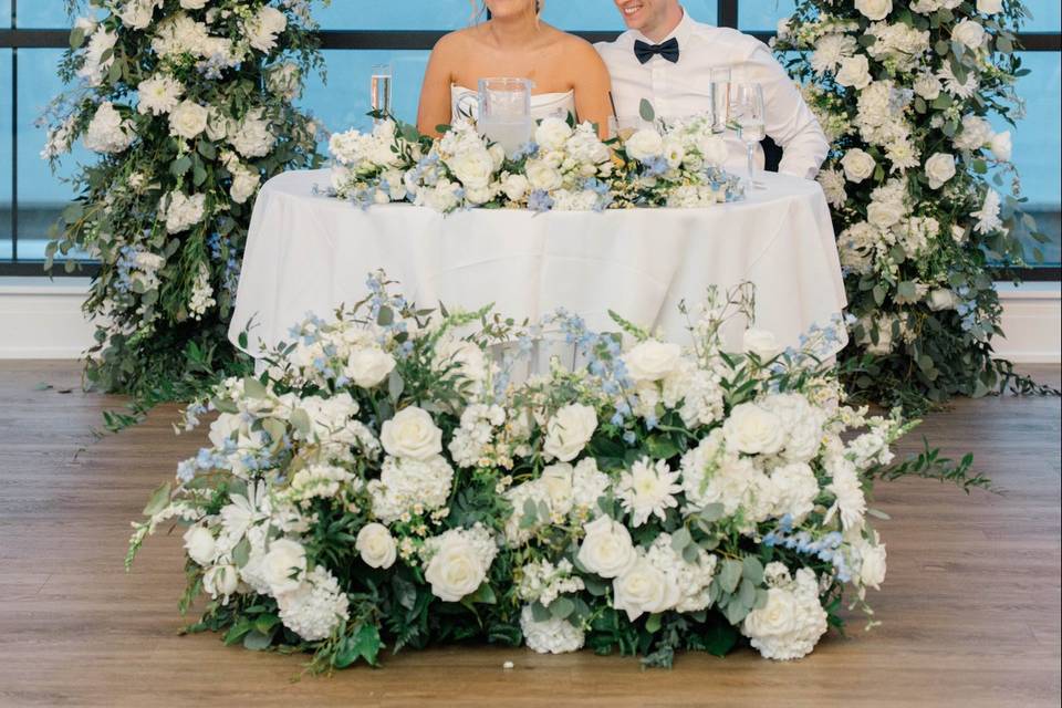 Sweetheart table