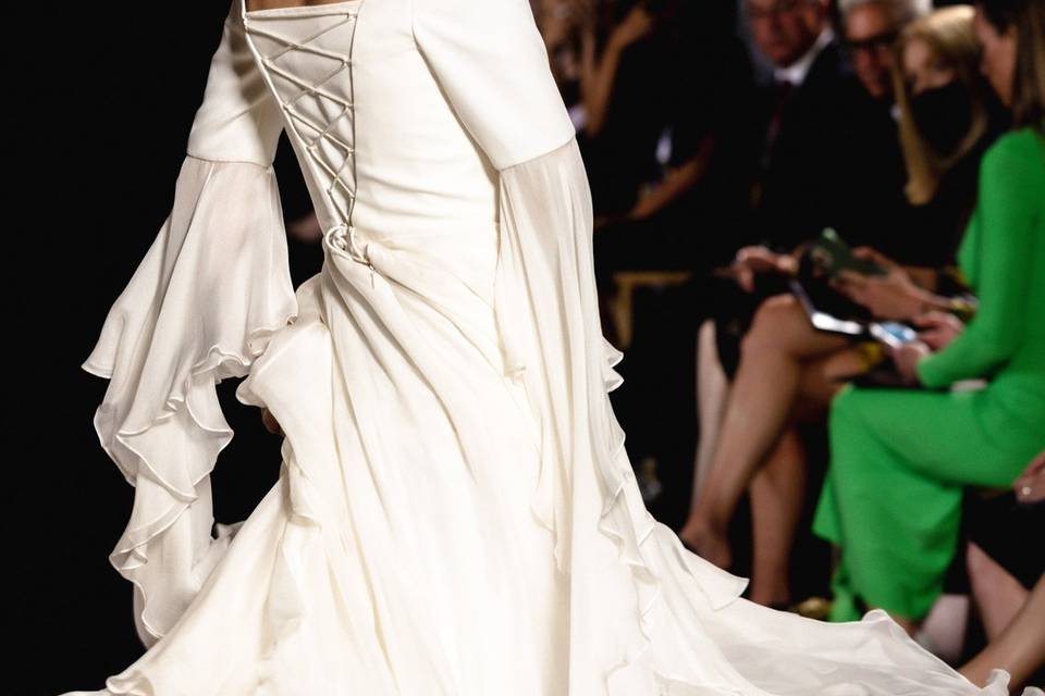 75 Paris Couture Fashion Week Dresses Made for Brides