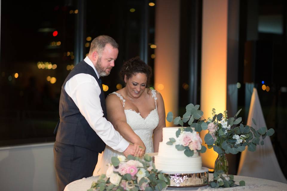 Cake cutting