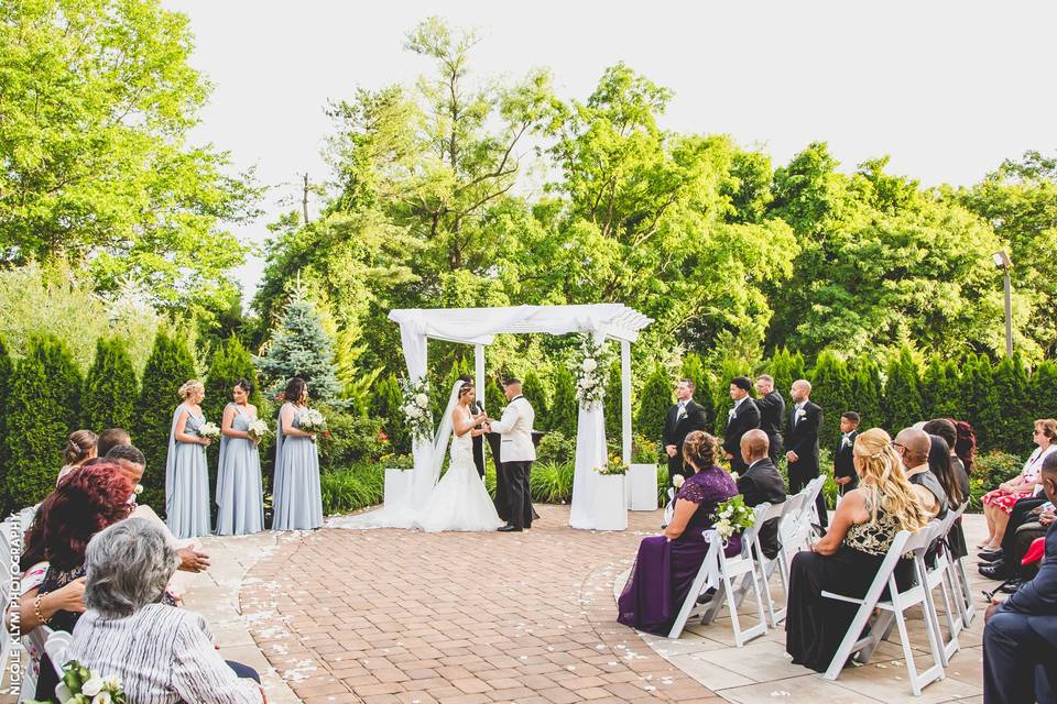 Outdoor wedding ceremonies