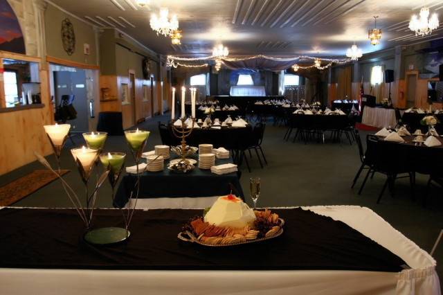 Chalet Caterers and White Mountain Chalet