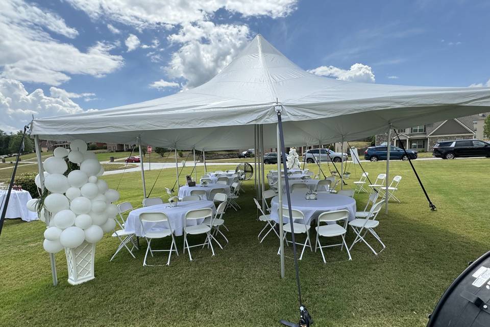 20x40 tent w/ tables & chair