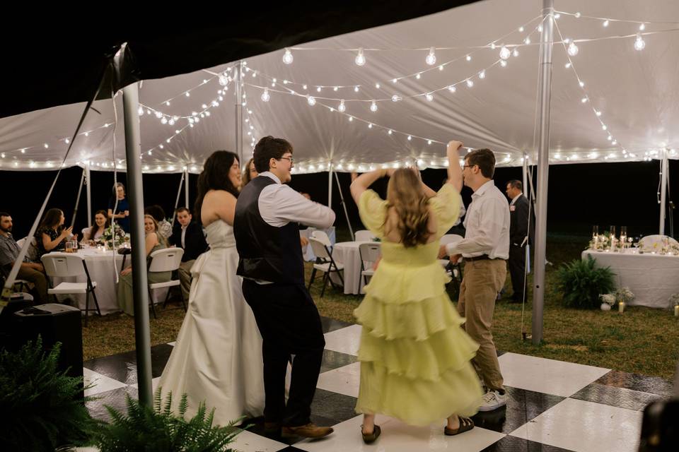 30x60 tent, Lights, dancefloor