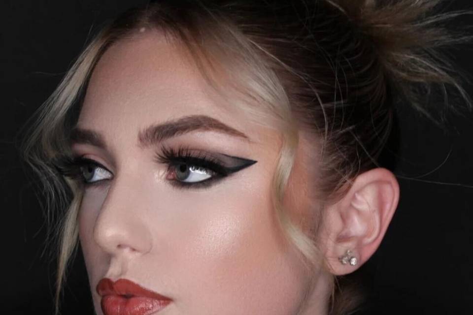 Cateye Makeup