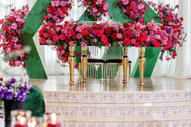 Sweetheart table