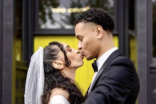 Loving kiss