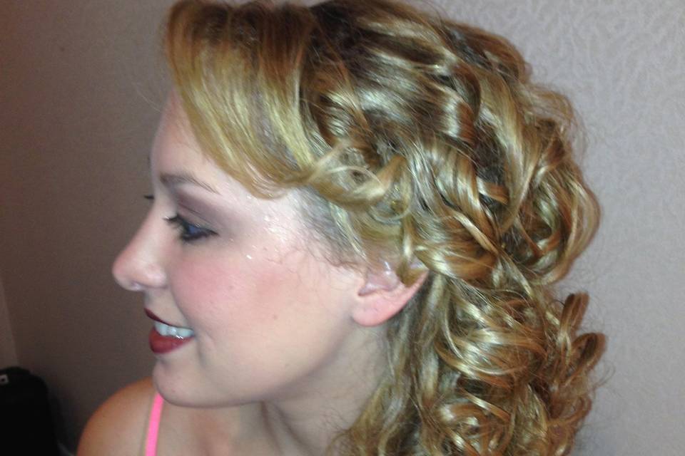 Klever Klippers Hair salon
