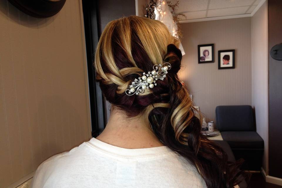 Klever Klippers Hair salon
