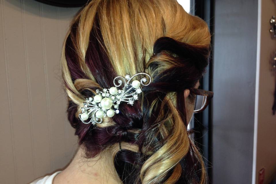 Klever Klippers Hair salon