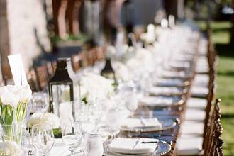 Long table setting