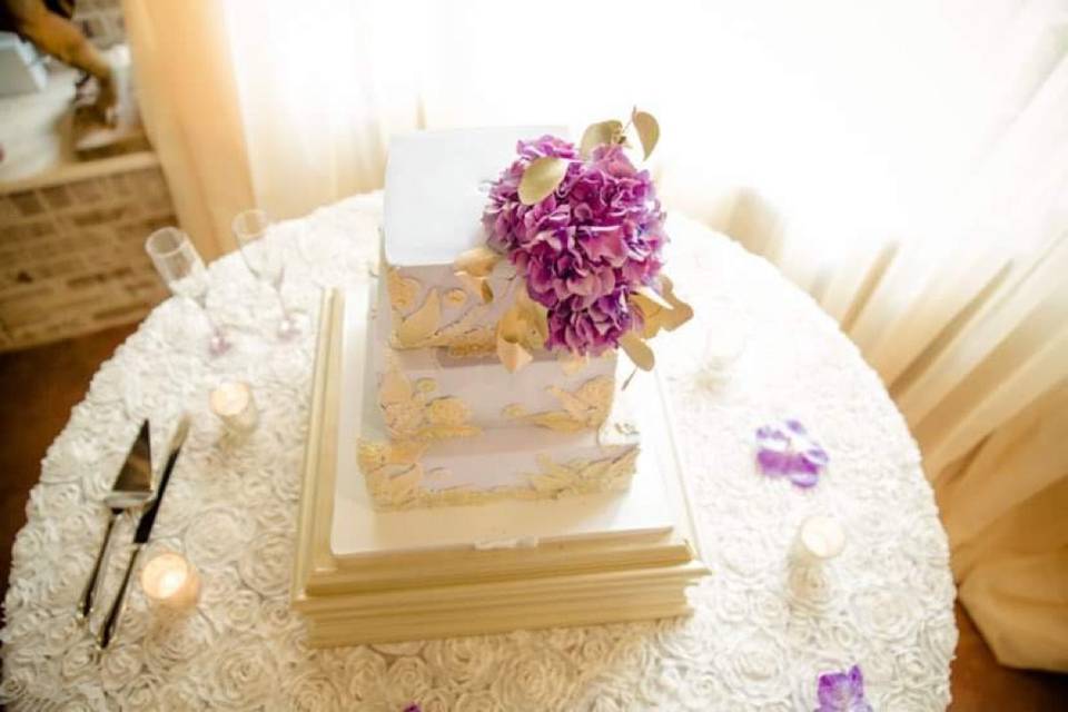 Square cake with florals