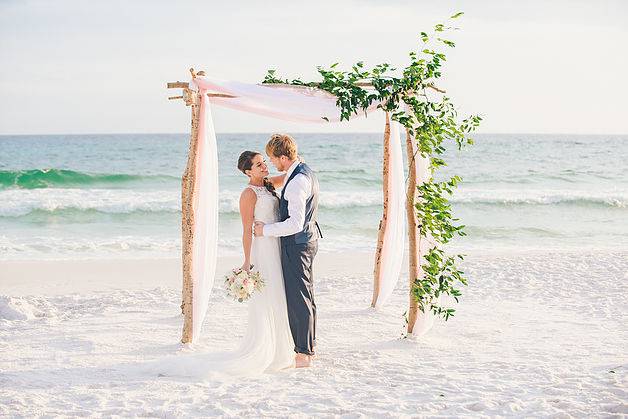 Beach wedding arbor