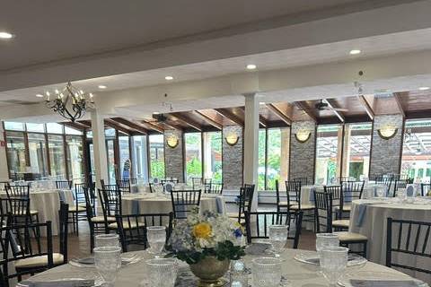 Four Seasons Room