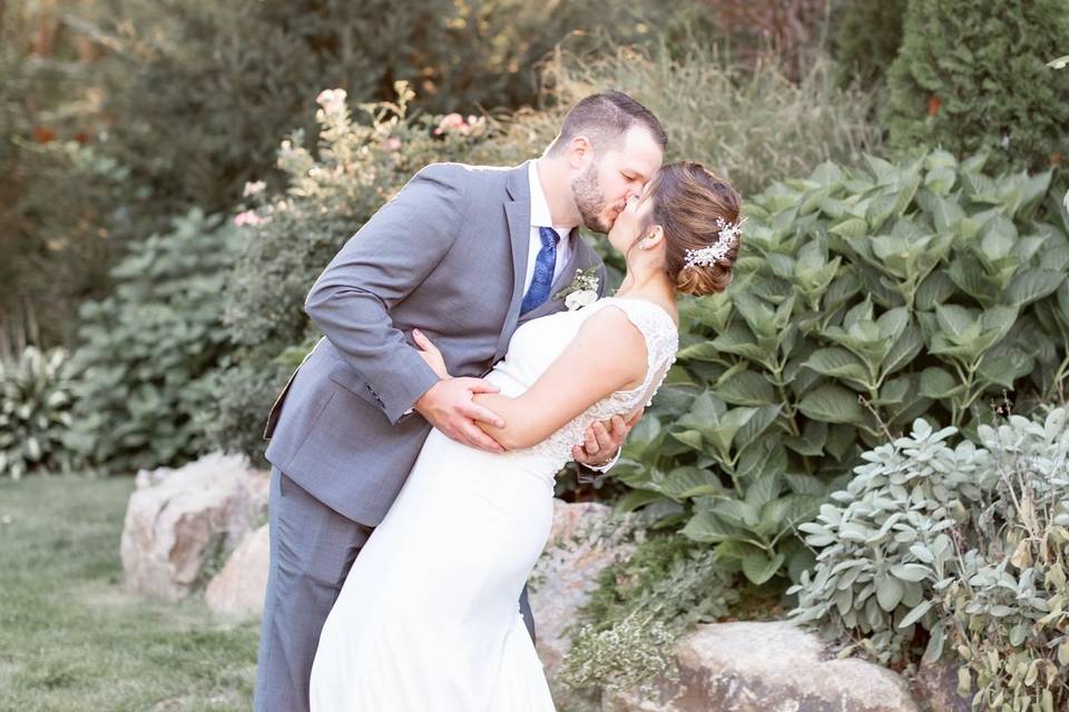 First kiss as newlyweds