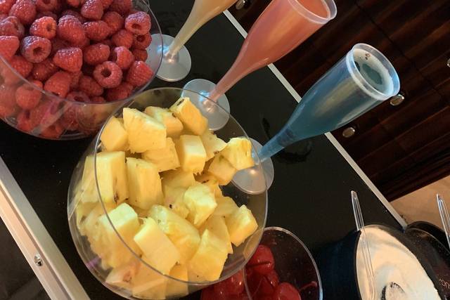 Mimosa bar