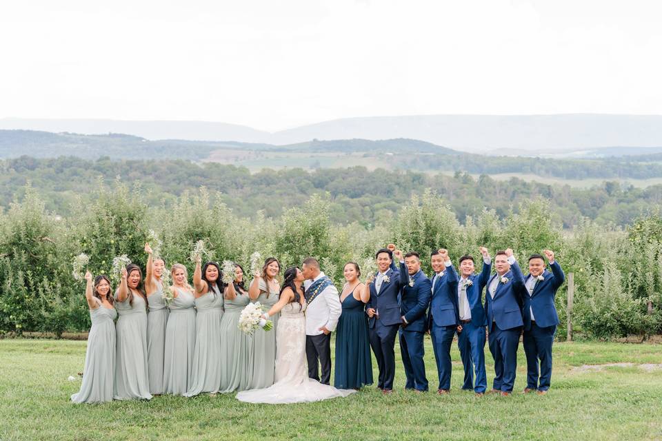 Showalters Orchard wedding