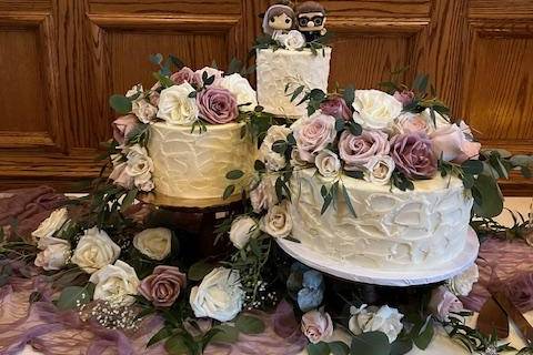 Cake Flowers done Onsite