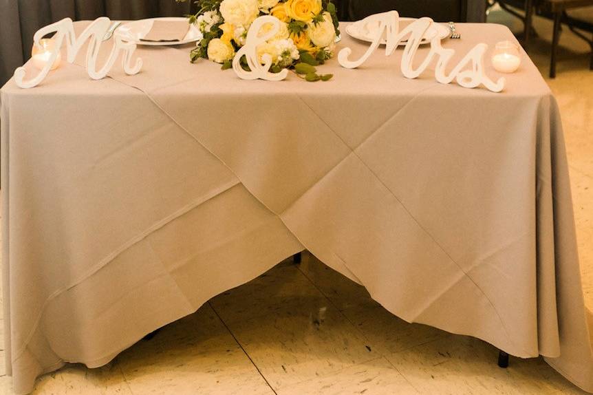 Sweetheart table