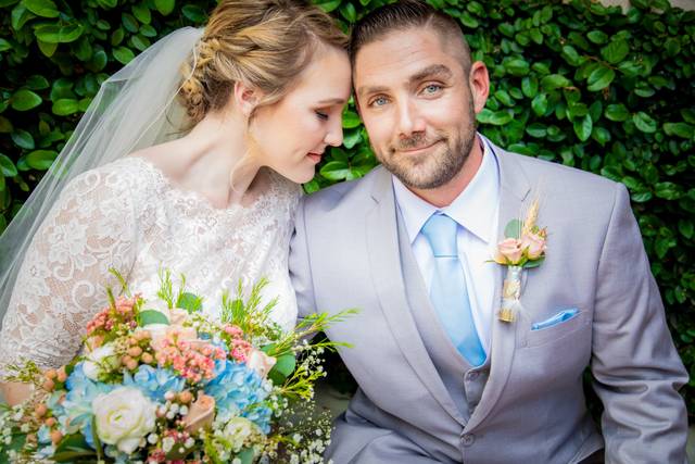 Photo by Love Luxe Studio