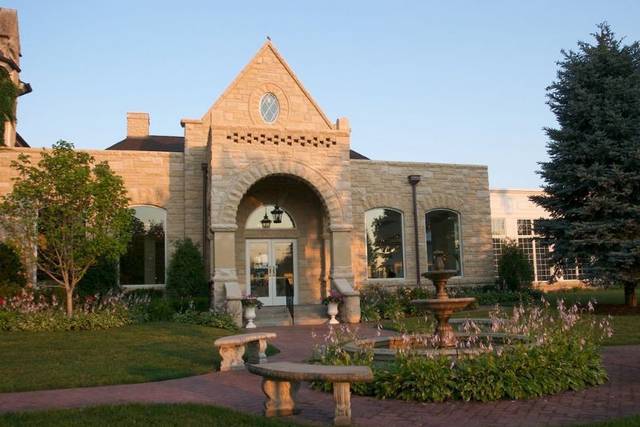 the-haley-mansion-venue-joliet-il-weddingwire