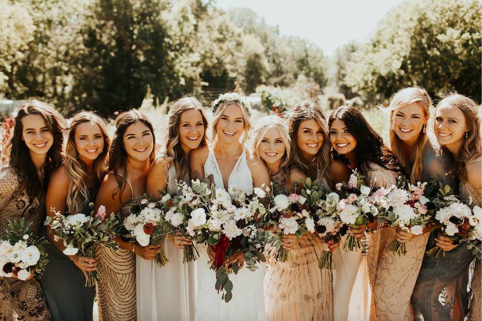 Bridal party with bouquets