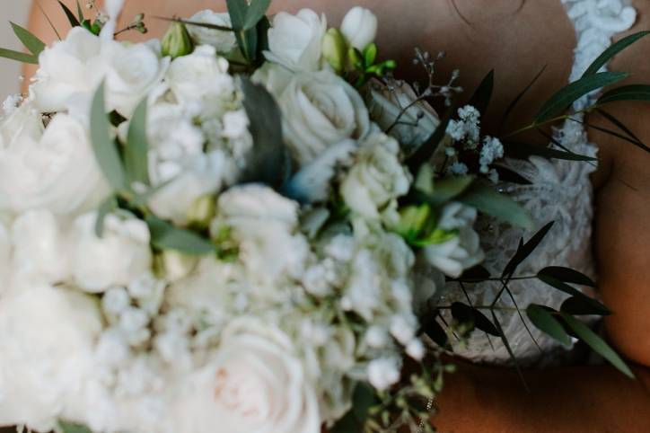 Bride and bouquet