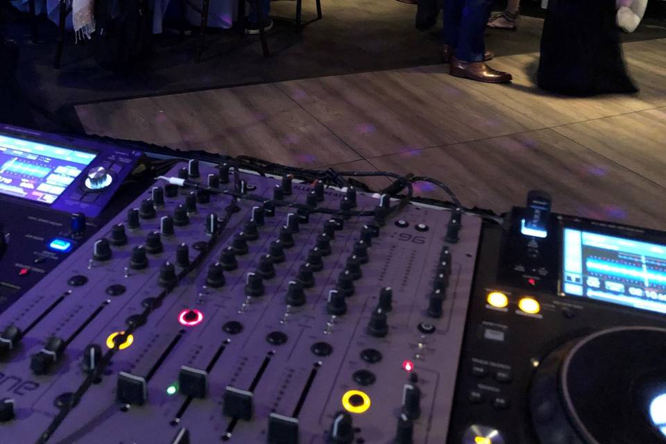 DJ FEST