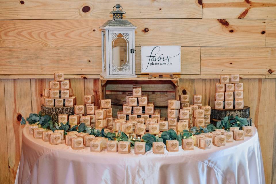 Wedding favors