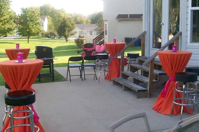 Outdoor table stool