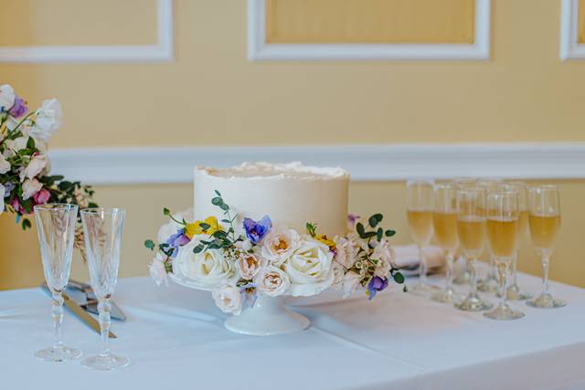 Sweet Elevations Cakes and More
