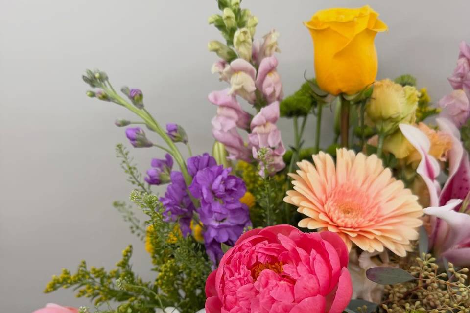 Deemer's Florist and Greenhouse