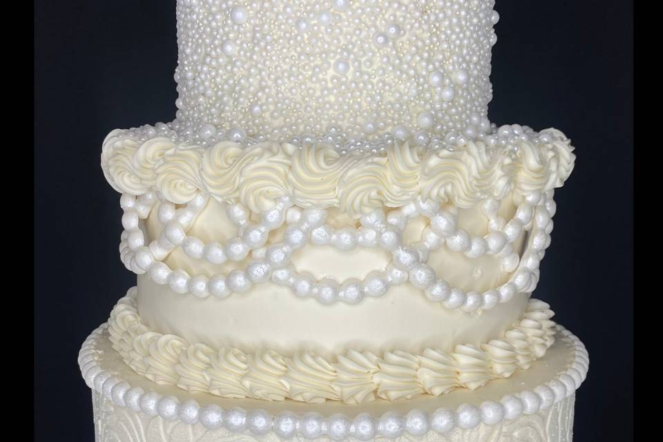 3 tier pearl wedding cake