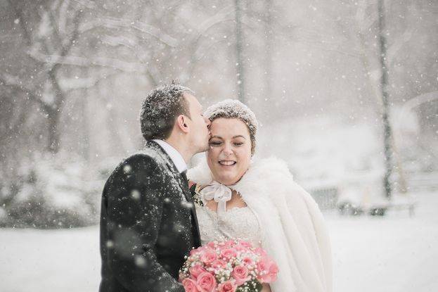 Veronica moya bilingual officiant