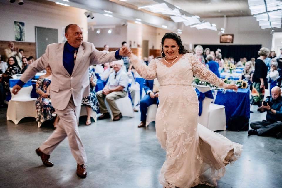 Happy bride father & daughter