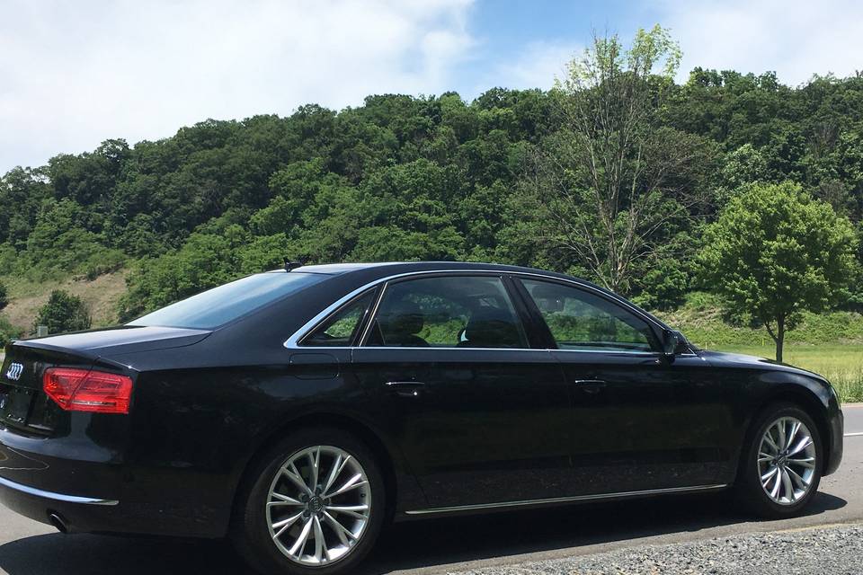 Audi A8 Exterior