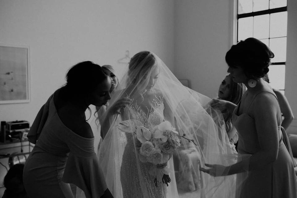 Bridal preparations - ardor photography