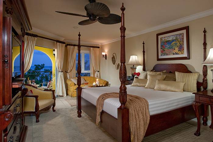 SANDALS WHITEHOUSE JAMAICA - HONEYBOON BEACHFRONT GRANDE LUXE ROOM