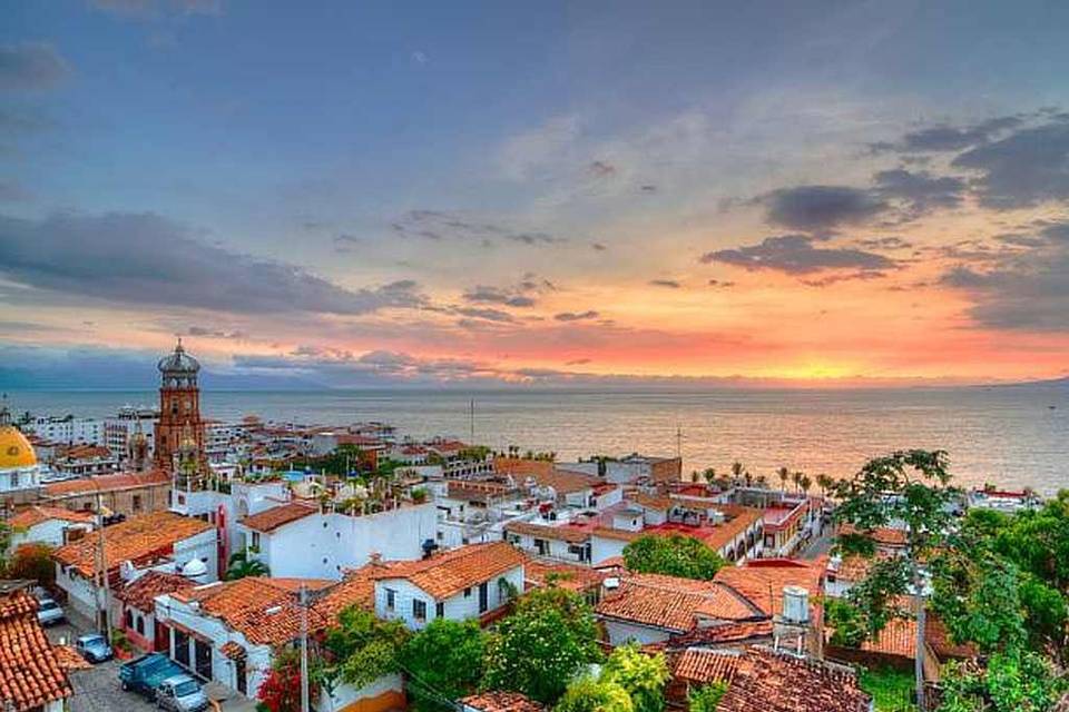 ROMANTIC PUERTO VALLARTA, MEXICO