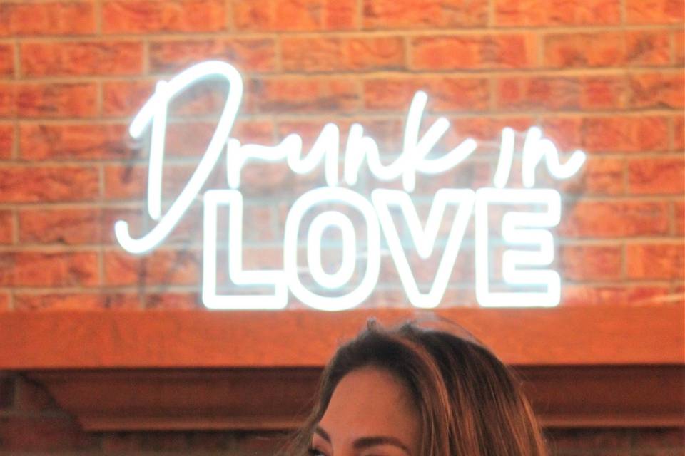 Drunk in love vintage font