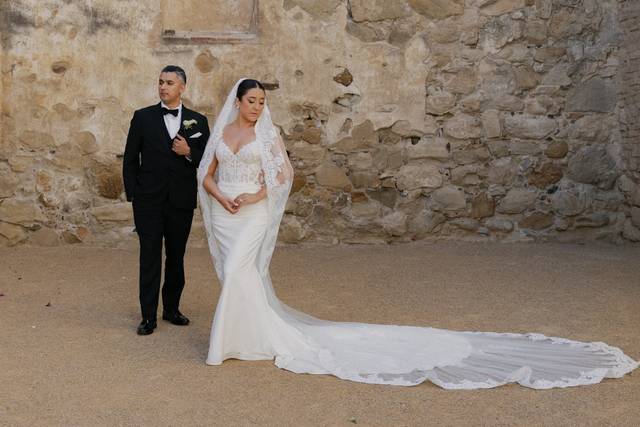Lovesaver Weddings